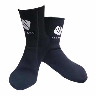 Location chaussettes canyoning
