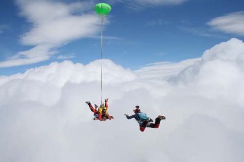 CA TOMBE A PIC : LA CHUTE LIBRE REVIENT !