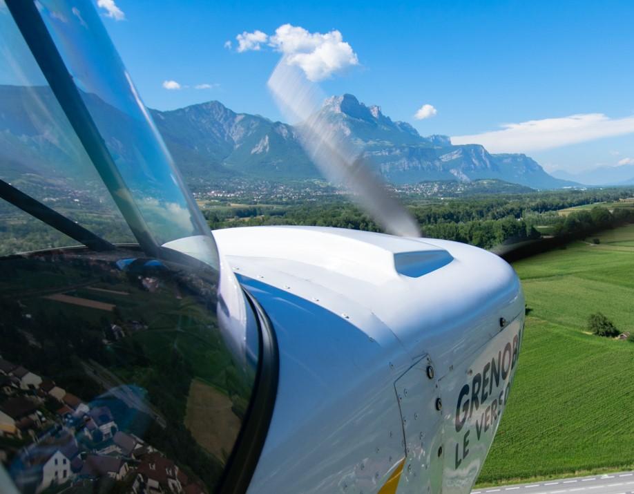 1.Multiaxes Grenoble - Flying in the valley (20min)